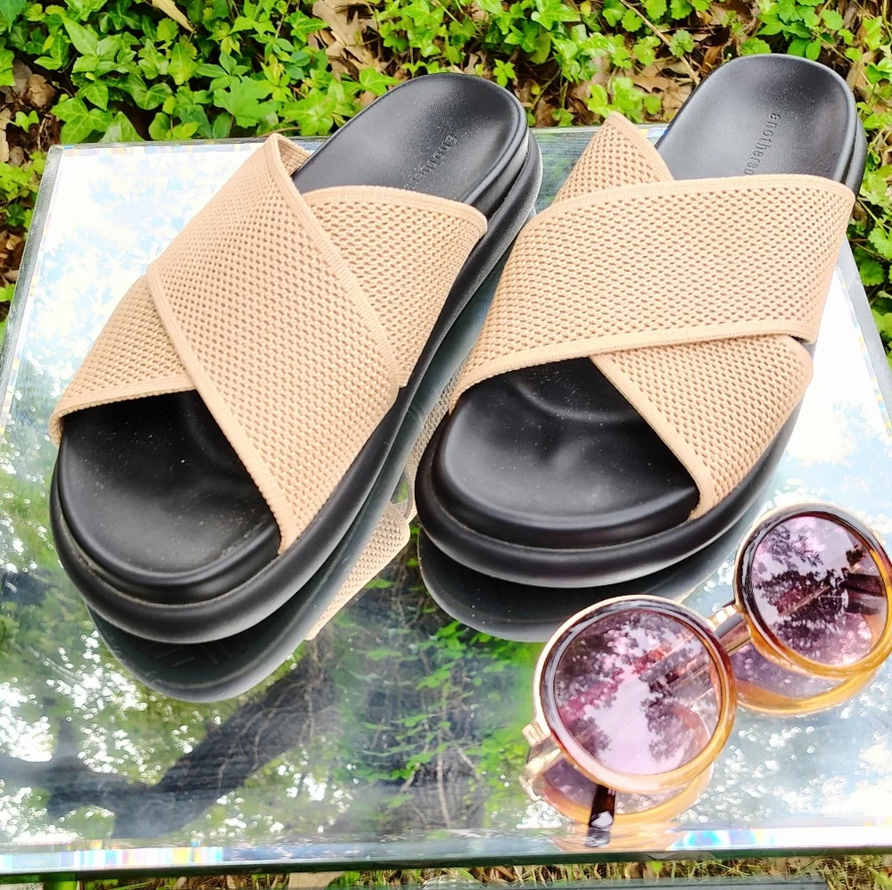 ANEW ANOTHERSOLE SZ 41 9 1/2 TAULE MARSHMELLOW SANDALS SLIDES NWOB - Picture 4 of 14